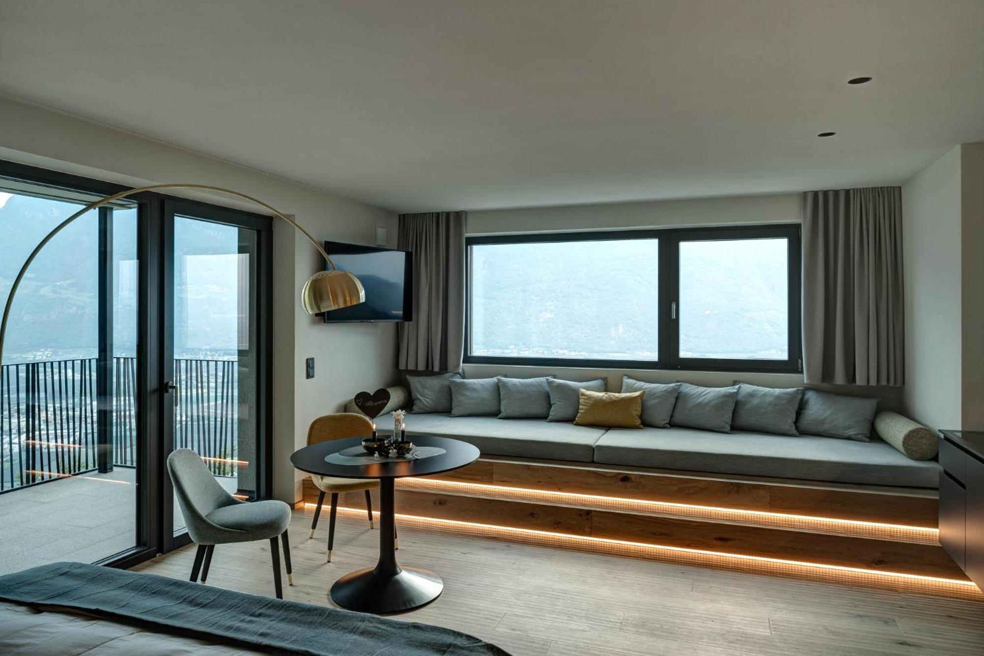 My Spring - Panoramic Suites Lana Habitación foto